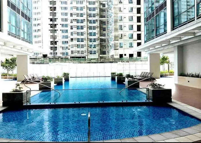 One Uptown 1br 2bed Affordable For 4,uptown Mall Linked Apartment Manila