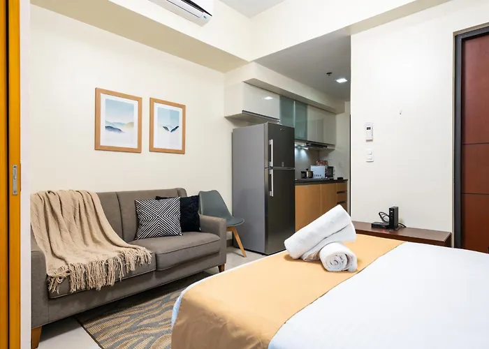 One Uptown 1br 2bed Affordable For 4,uptown Mall Linked Apartment *